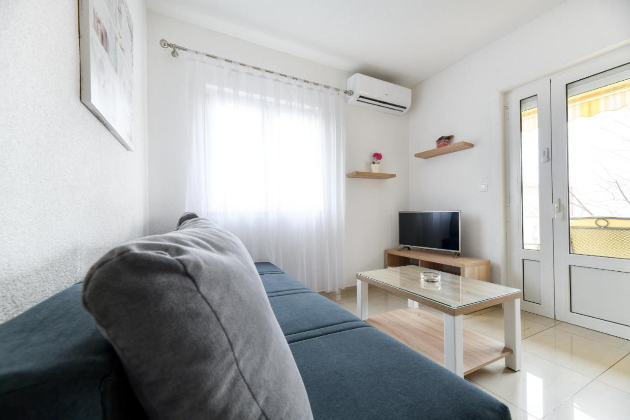 Apartments Diora Seline Exterior photo